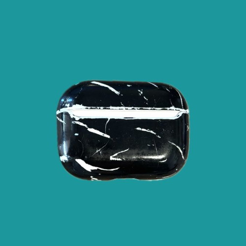 AirPods Pro 1st Gen 2019 used, for parts, includes case and accessories