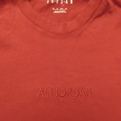 Jordan Nike women's shirt red like new, size XS