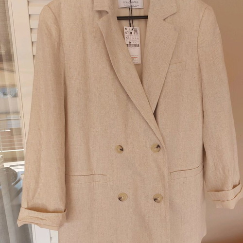 Beige Stradivarius blazer new, size extra small, oversized
