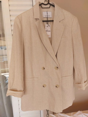 Beige Stradivarius blazer new, size extra small, oversized