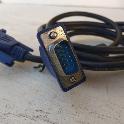 RS232 9 pin male to RS232 9 pin male cable like new, 1.00m