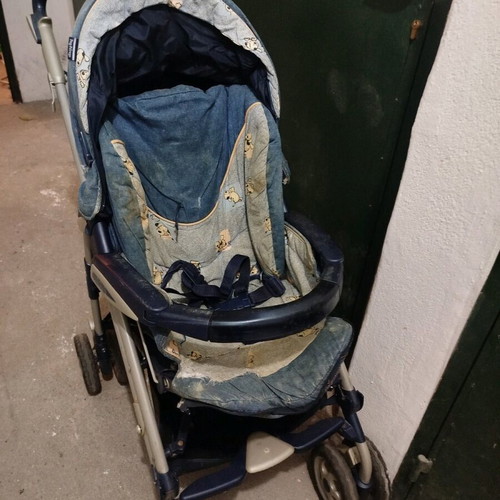 Peg Perego Pliko P3 stroller used with umbrella fold