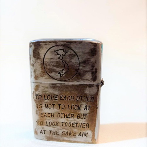 Zippo Vietnam War 1969 collectible like new with US Coast Guard emblem