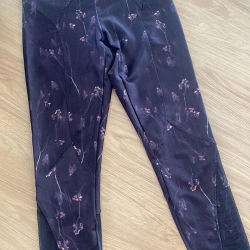 Oysho leggings used, ankle length with floral and sheer design, size small