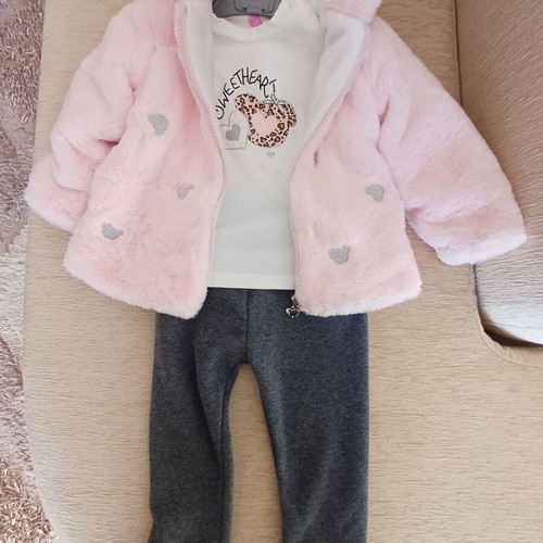 Sweet Baby set with fleece pants, blouse and faux fur jacket for 3-year-old girl like new