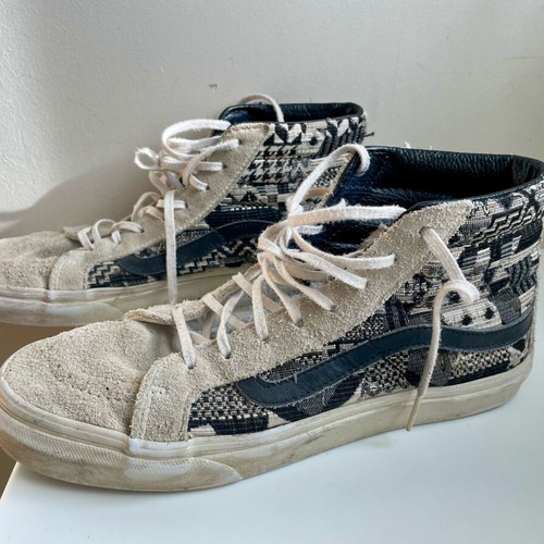 Vans unisex suede sneakers used, size 40, black and gray