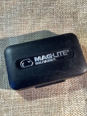 Maglite Solitaire Mini Flashlight Green New