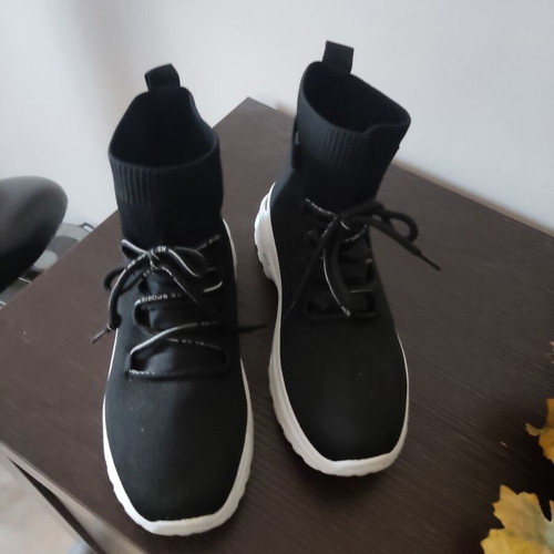 Athletic boot like new, size 37, black