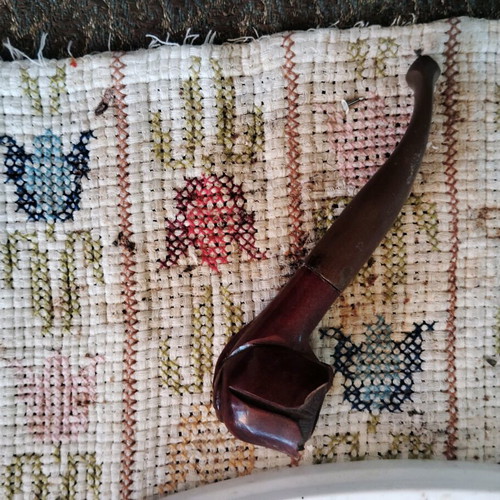 Tobacco pipe made of walnut wood like new, handmade from Southern Italy