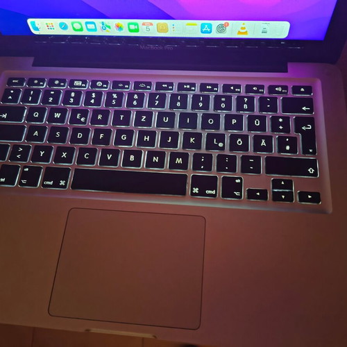 MacBook Pro 13" Early 2011, Intel i5, 8GB RAM, 250GB Samsung SSD