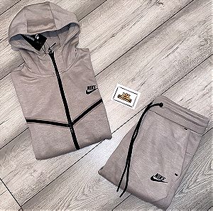 Nike Tech Fleece Grey