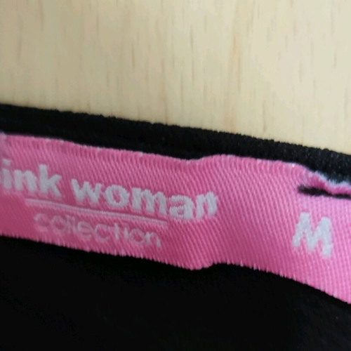 Black short dress Pink Woman size M like new