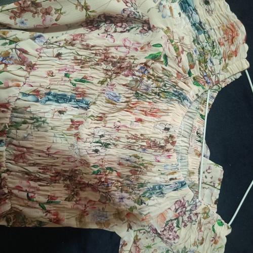Bsb Floral Dress like new with smocked top, multicolor