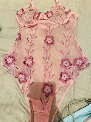 La Perla bodysuit like new pink with purple lace flowers
