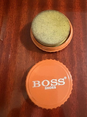 Boss shoe sponge used