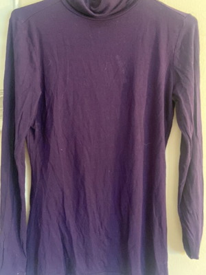 H&M turtleneck shirt used, size S, purple
