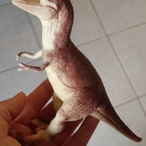 Dinosaur figures collection, pack of 20