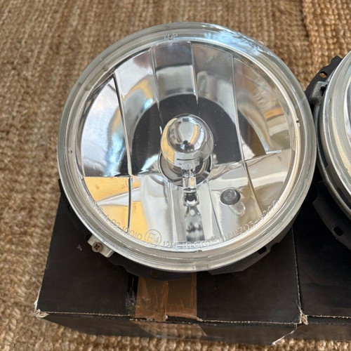 VW Beetle H4 Headlights Pair 1968- Like New