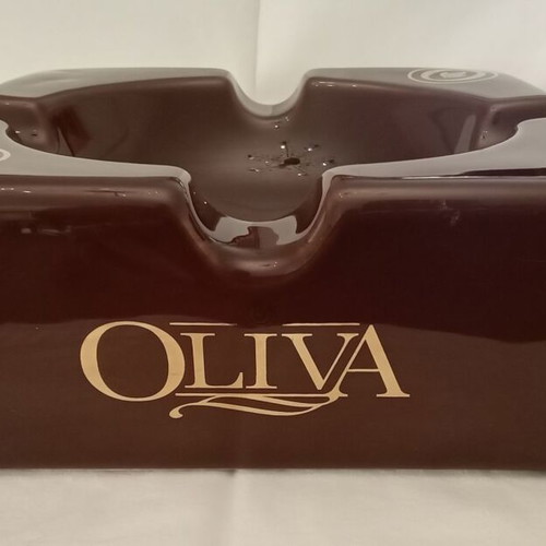 Large ceramic OLIVA cigar ashtray used with crack