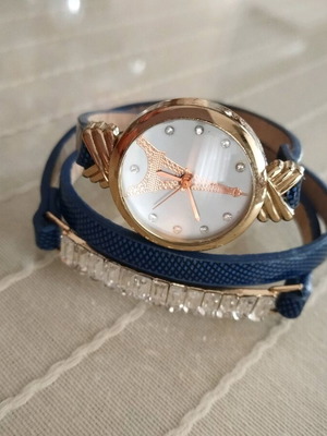 Wristwatch bracelet like new, blue, jewelry style