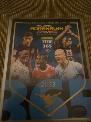 Panini Adrenalin 2023 με 238 στικερ σαν καινούργιο