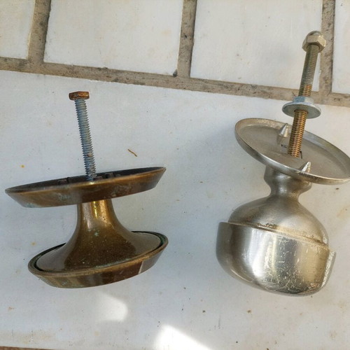 Door knobs used, large, brass