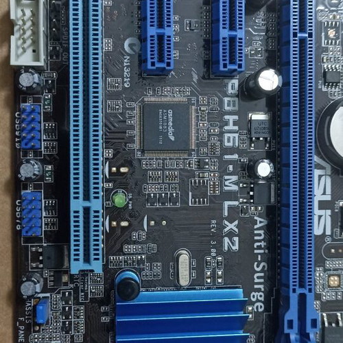 Motherboard ASUS P8H61-M LX2 REV 3.00 like new