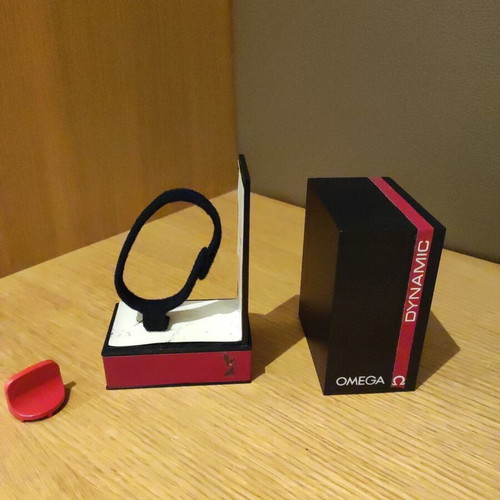 Omega Dynamic box and key for women, used, rare