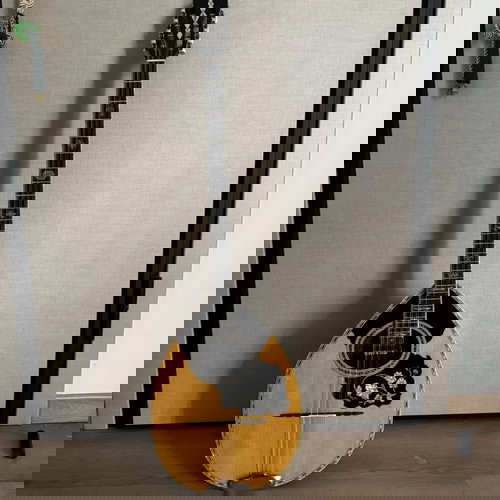 Handmade four-string bouzouki used with ebony and spruce