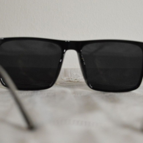 Black square sunglasses like new