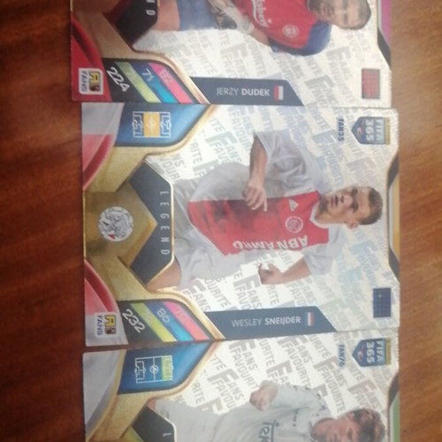 Fan's Favorite Dudek Sneijder Laudrup stickers like new