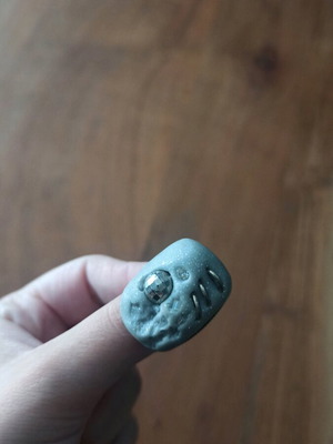 Adjustable ring silver with gray stone new