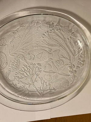 Glass serving platter with fish design new