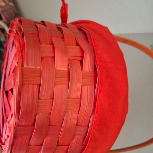 Wicker basket like new, diameter 17cm