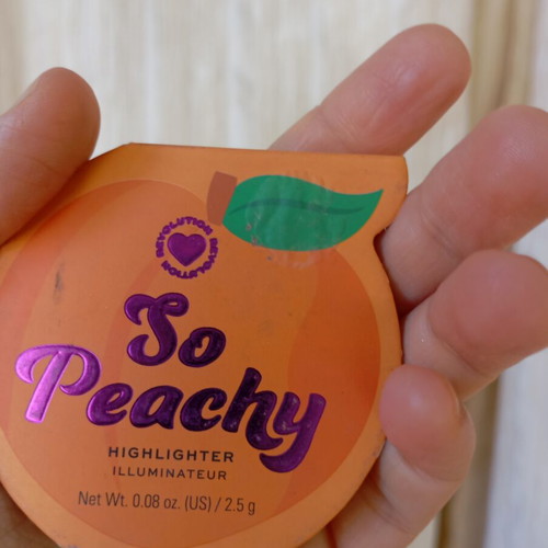 Bronzer Revolution So Peachy like new