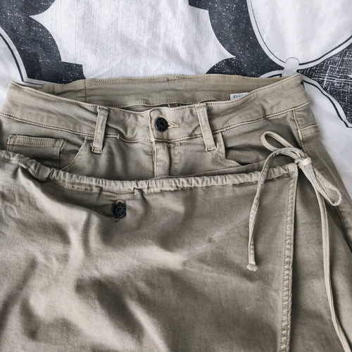 Acerbis elastic jeans with apron like new, size M 38 10, gray beige