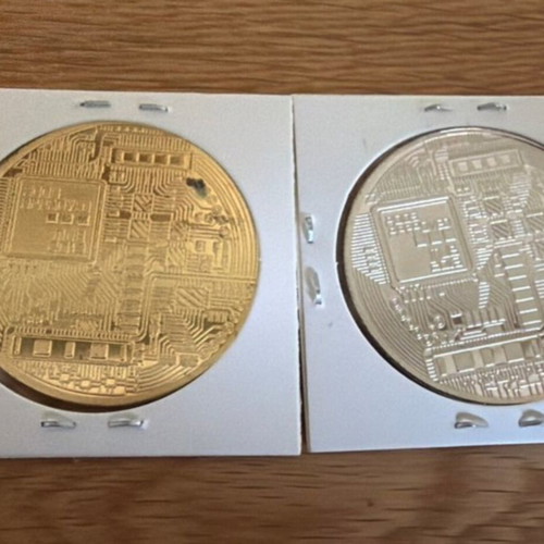 Bitcoin medal set 2x16g gold plated and silver plated UNC