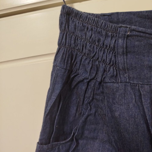 Paranoia women's blue denim shorts size M like new