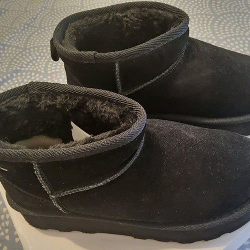 S.Oliver women's boots black like new size 37-38