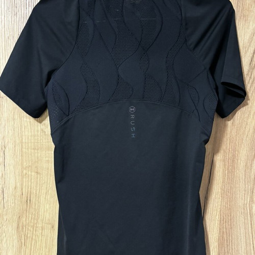 Under Armor women's shirt like new, black, sizes S and M