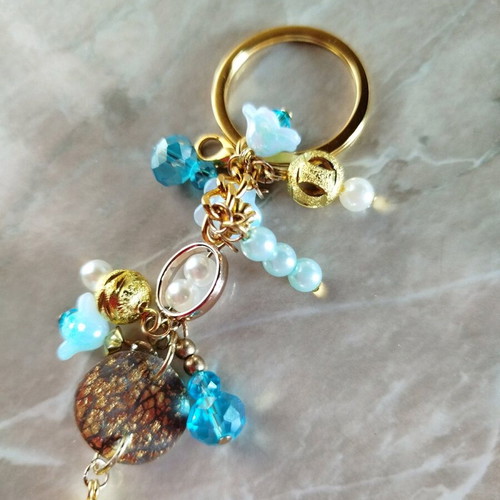 Keychain purse charm new with beads in blue and gold tones