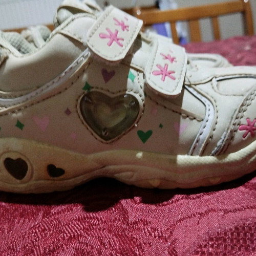 Athletic shoes used size 26, beige and pink