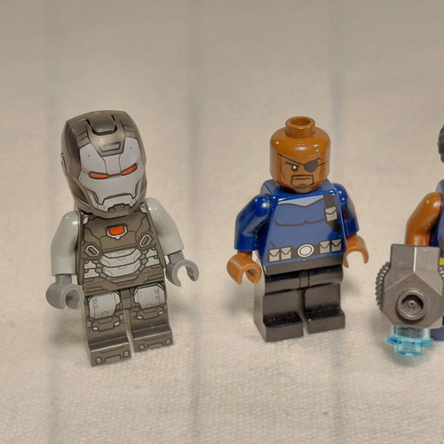 LEGO Marvel figures set