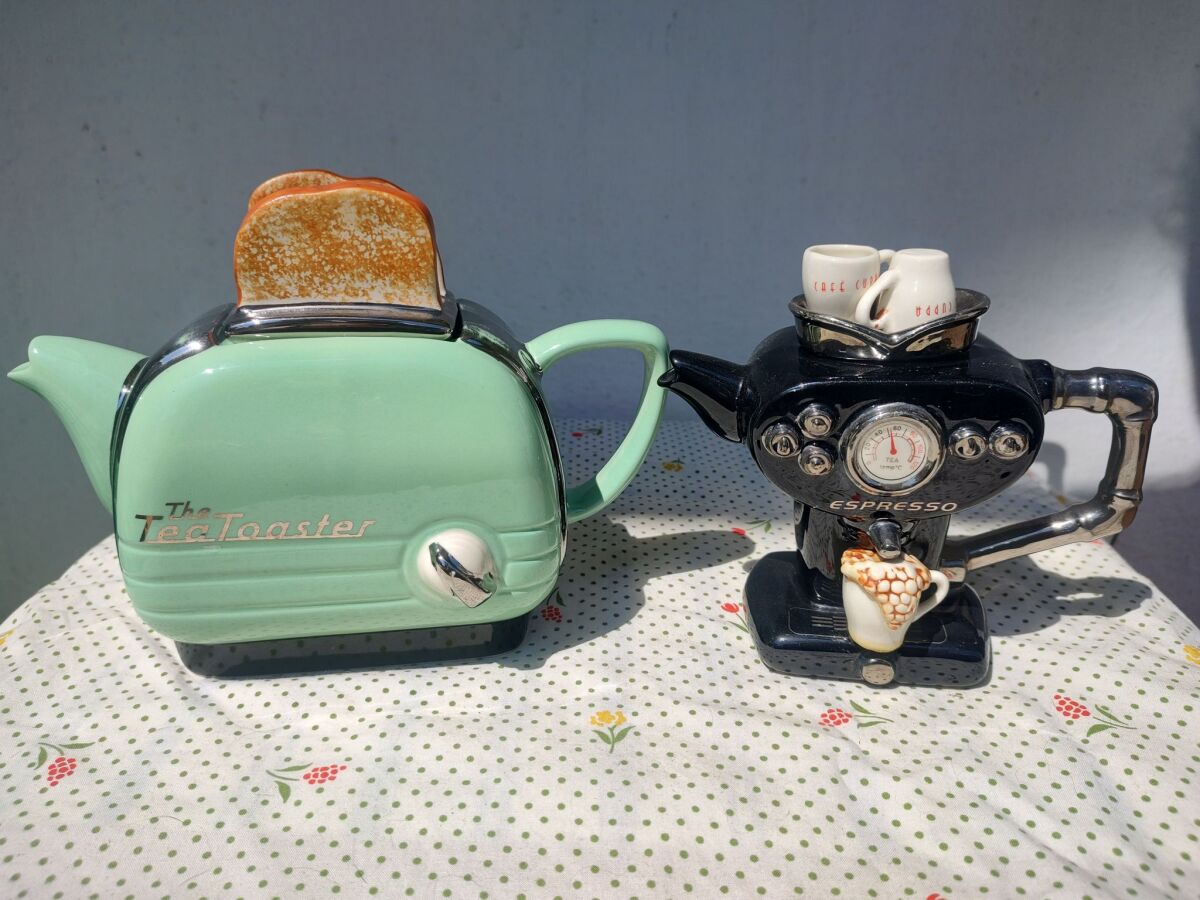 Tea Toaster vintage teapot used from… - € 51,00 - Vendora.cy