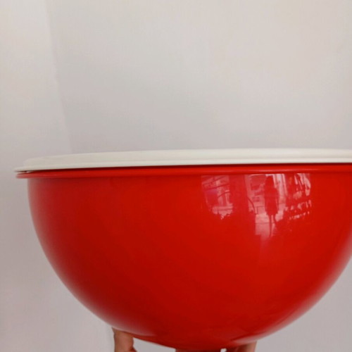 Mega Bowl 7.5L Tupperware new