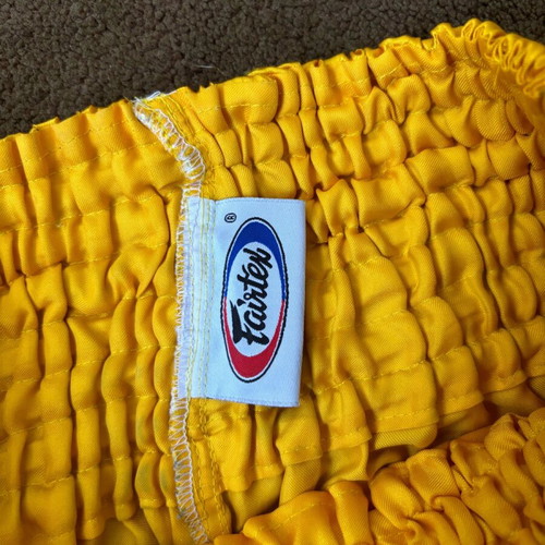 Muay Thai shorts Fairtex like new, size S, colorful yellow
