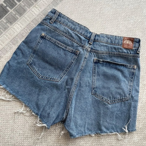 Zara blue skirt-shorts like new, size M