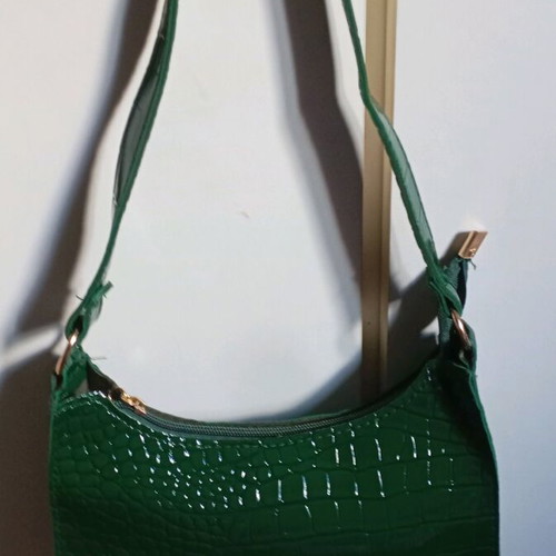 Shoulder bag green faux leather with crocodile effect new