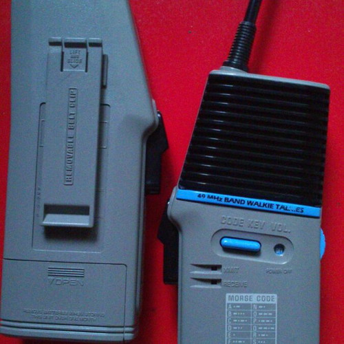 General Electric Starcode 11 walkie talkies used, vintage 80s, set of 2
