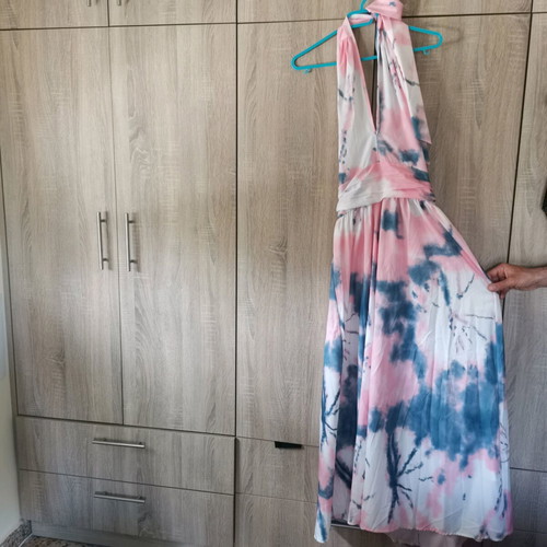 Maxi dress Shein like new, size M, pink and blue tie-dye